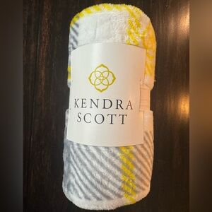 Brand New Kendra Scott Plush Throw